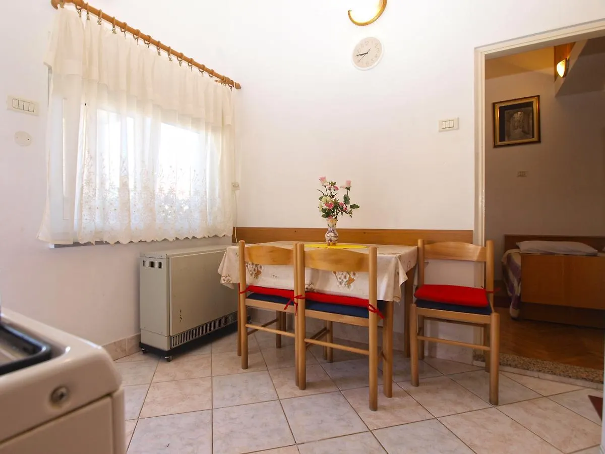 Apartments Mladen 1588 Pula Hırvatistan